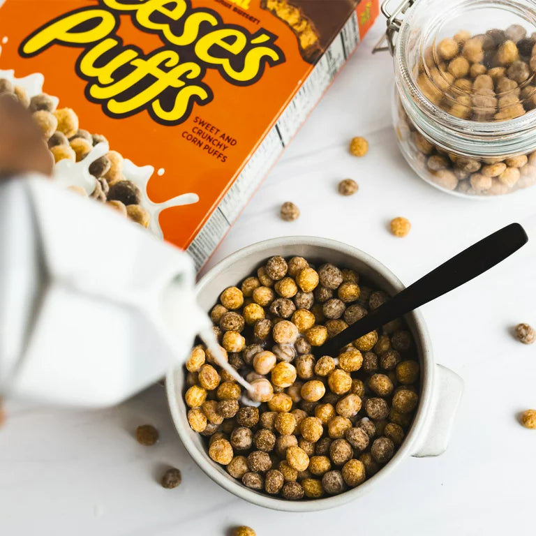 Reese's Puffs Corn Puffs, Large Size 16.7 Oz