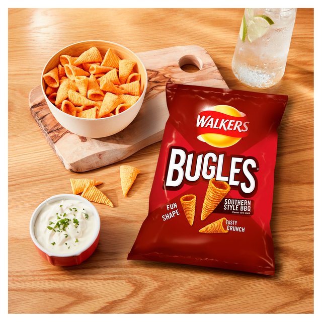 Walkers Bugles Southern Style BBQ Snacks 110g